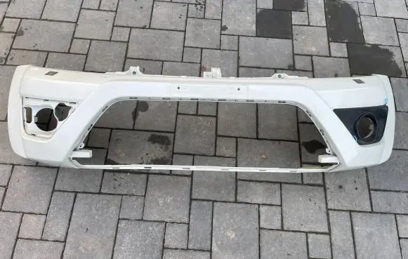 Suzuki Grand Vitara II Front bumper 71711-77KA0