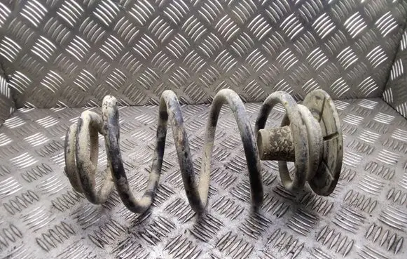 Opel Zafira B Rear coil spring