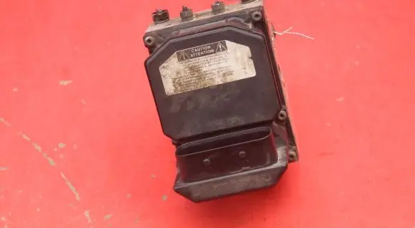Toyota Avensis Verso ABS Pump 44540-05032