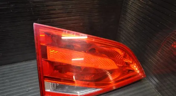 Audi A4 S4 B8 8K Tailgate rear/tail lights 8K5945093D