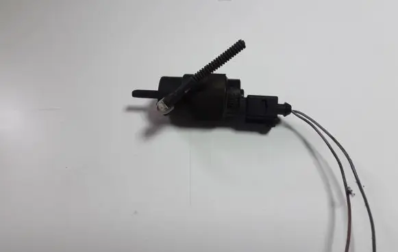 Audi A4 S4 B8 8K Windscreen/windshield washer pump 8K5955647