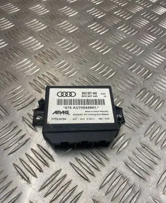 Audi Q7 4L Parking PDC control unit/module 8K0907440