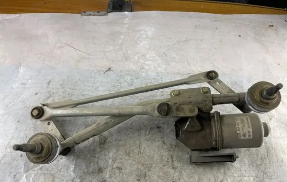 Ford Fusion Front wiper linkage and motor 2N1117500AE 040317003 2S6T17B571AC