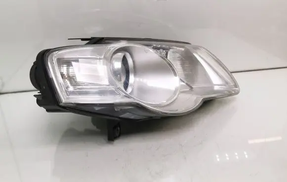 Volkswagen PASSAT B6 Headlight/headlamp 1EL24701412 3C0941006Q