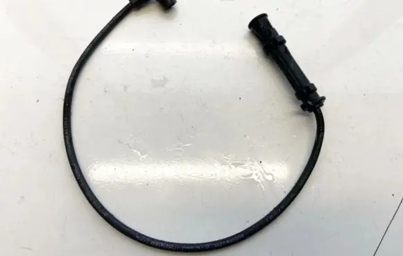 Renault Clio I Ignition plug leads 7700742835