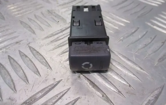 Land Rover Freelander Interior fan control switch 