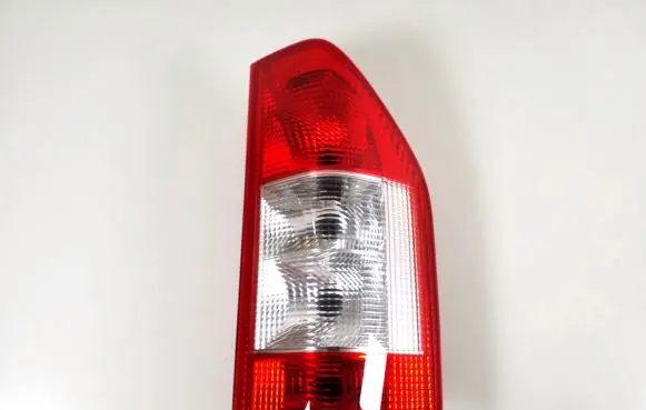 Mercedes-Benz Sprinter W901 W902 W903 W904 Rear/tail lights A0008261656
