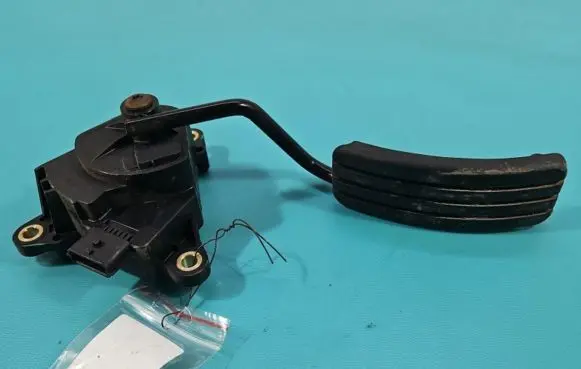 Renault Scenic II - Grand scenic II Accelerator throttle pedal 8200159645 IMPRK1402534
