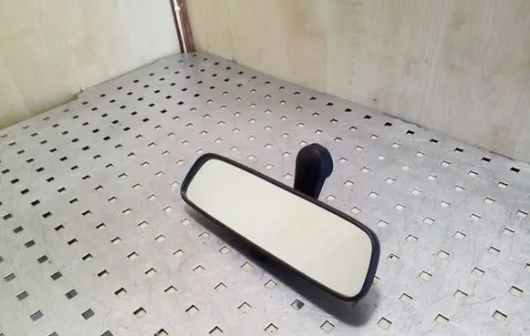 Subaru Outback Rear view mirror (interior) E13010836