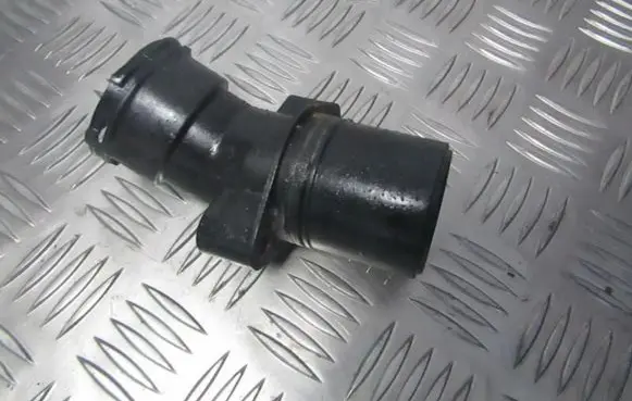 Mercedes-Benz C W203 Engine coolant pipe/hose a2712001256