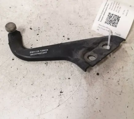 Mercedes-Benz Vito Viano W639 Sliding door upper roller guide/hinge A6397601247