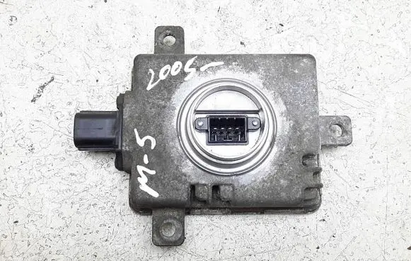 Mazda 5 Xenon control unit/module W3T15671