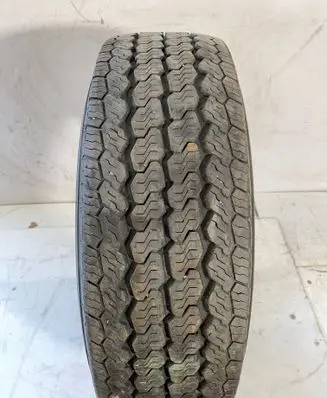 Volkswagen Transporter - Caravelle T4 R15 C winter tire 