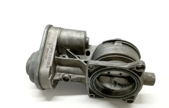 Volkswagen Touareg I Throttle valve 07Z128069A