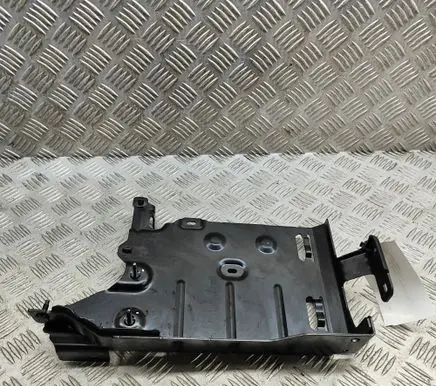 Peugeot 5008 III Battery box tray 9843372780