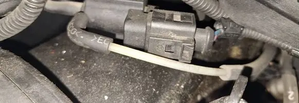 Volkswagen Golf V Turbo solenoid valve