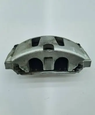 Chrysler Pacifica Front brake caliper 17988801