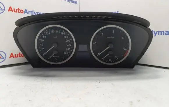 Speedometer (instrument cluster)