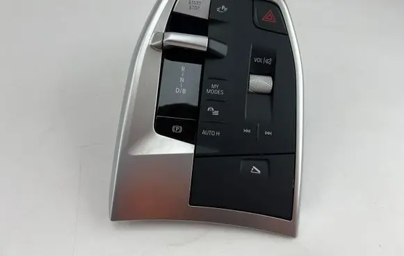BMW iX1 Gear shifter/selector 5A8CC88 004002002 03597209200