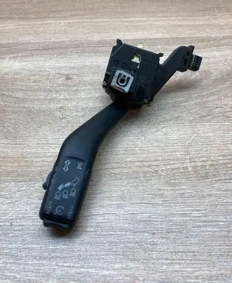 Volkswagen Golf Plus Indicator stalk 1K0953513G 01103512