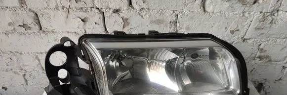 Volvo S80 Headlight/headlamp 8678547