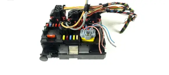 Peugeot 207 BSM Control unit 9664997780