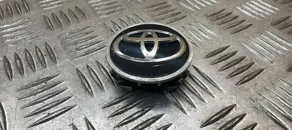 Toyota RAV 4 (XA40) Original wheel cap