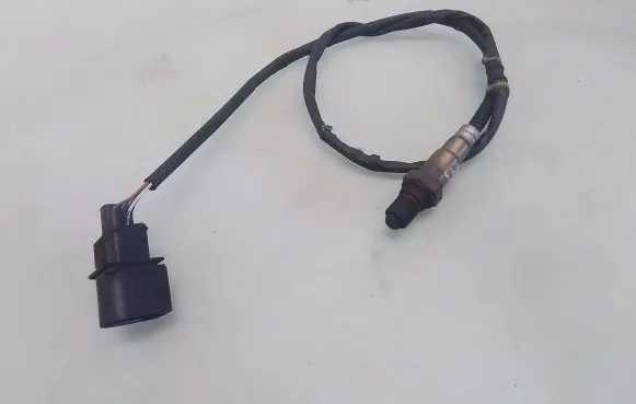Volkswagen PASSAT B5.5 Lambda probe sensor 022906262