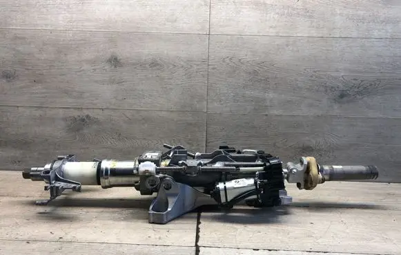 BMW 5 F10 F11 Steering wheel axle P10768701 1056004K
