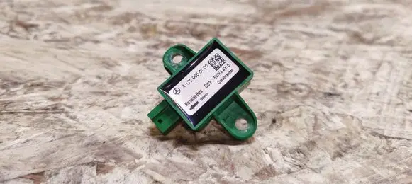 Mercedes-Benz SLK R172 Airbag deployment crash/impact sensor A1729056100