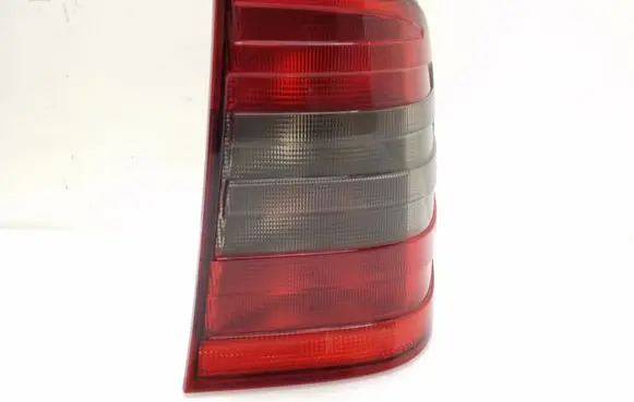 Mercedes-Benz C W202 Rear/tail lights 2028204064
