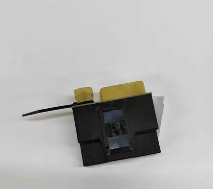Peugeot 5008 Glow plug pre-heat relay 9662570880