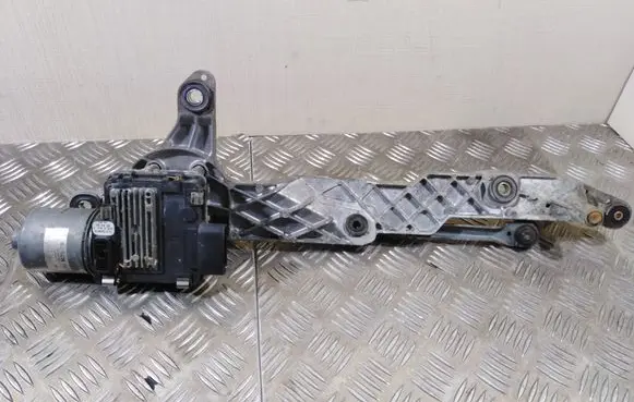 Volkswagen Phaeton Front wiper linkage and motor
