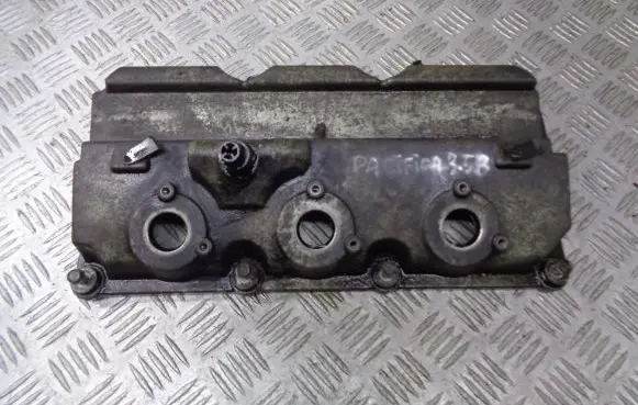 Chrysler Pacifica Rocker cam cover 04792675