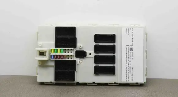 BMW 3 F30 F35 F31 Central body control module 9383181