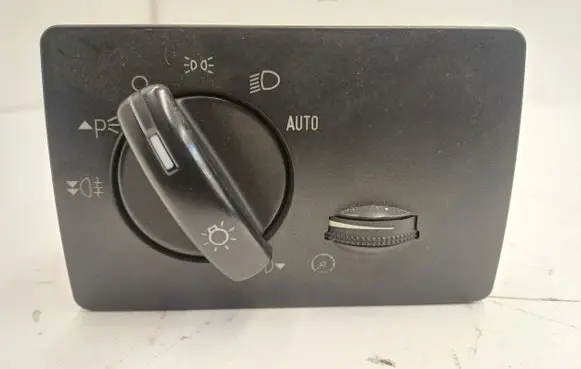 Ford Focus Light switch 4M5T13A024JA