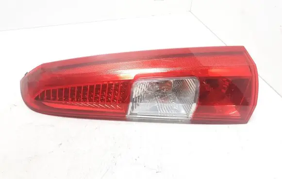 Volvo V70 Rear/tail lights 160986