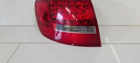 Audi A6 S6 C6 4F Rear/tail lights 89037044