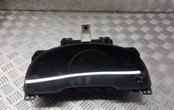 Toyota Avensis Verso Tachometer 83800-44A50