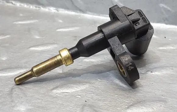 Coolant temperature sensor
