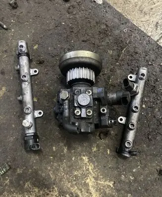Audi A6 S6 C6 4F Fuel injection system set 059130089AA 059130090AA
