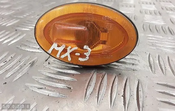 Mazda MX-3 Front fender indicator light 21461365