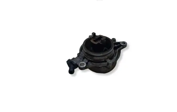 BMW 7 E65 E66 Vacuum pump 