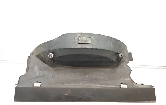 Land Rover Discovery 3 - LR3 Radiator trim PGK500085 K500220