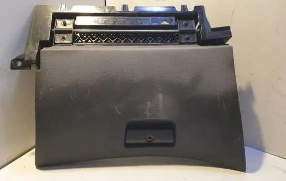 BMW 3 E46 Glove box 8203822 8196100