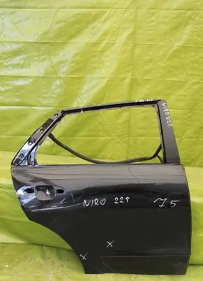 KIA Niro Front door 000259