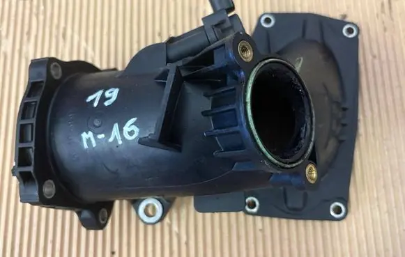 Air intake hose/pipe