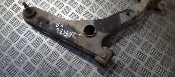 Volvo S40, V40 Front lower control arm/wishbone