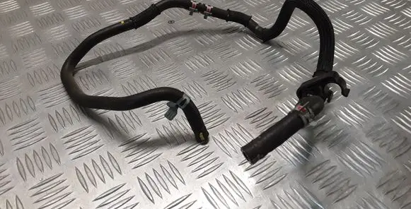 Fuel line pipe