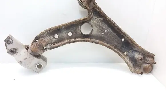Skoda Octavia Mk2 (1Z) Front lower control arm/wishbone